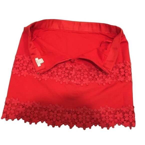 🎉HOST PICK🎉 J. Crew Daisy Red Scalloped Lace  Mini Skirt Size 2 - Picture 4 of 5
